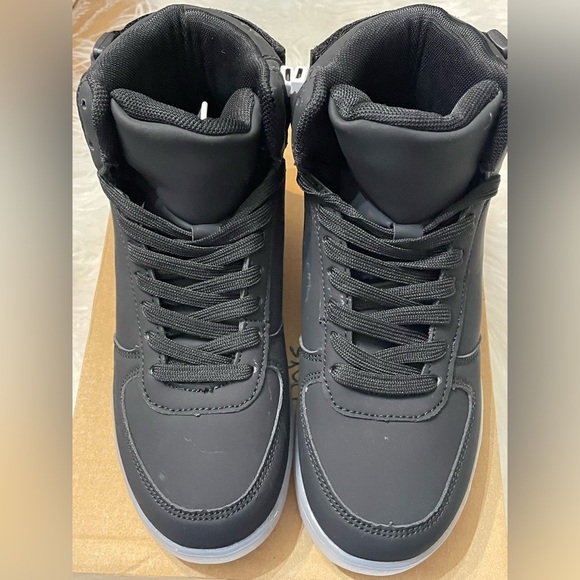 DIYJTS Kids LED Light Up Shoes, Fashion High Tops USB Rechargeable Unisex - Picture 4 of 9